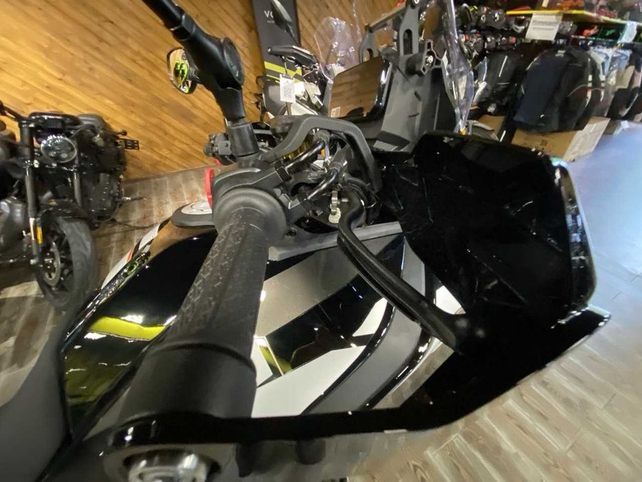 Мотоцикл CFMOTO 450MT
