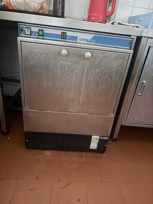 Pack Forno + Máquina de lavar loiça + vitrine bolos + Balão amovível