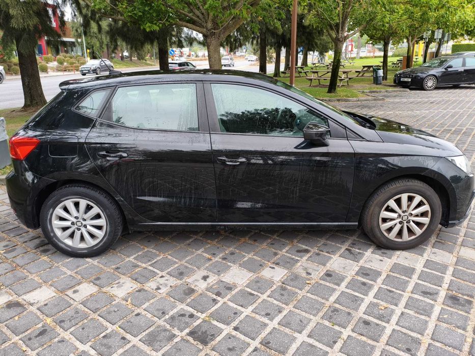 SEAT Ibiza V Preto | 2019 | 84,500 Kms | 1.0 Gasolina