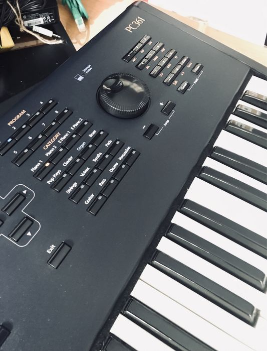 Kurzweil PC-361 Performance controller