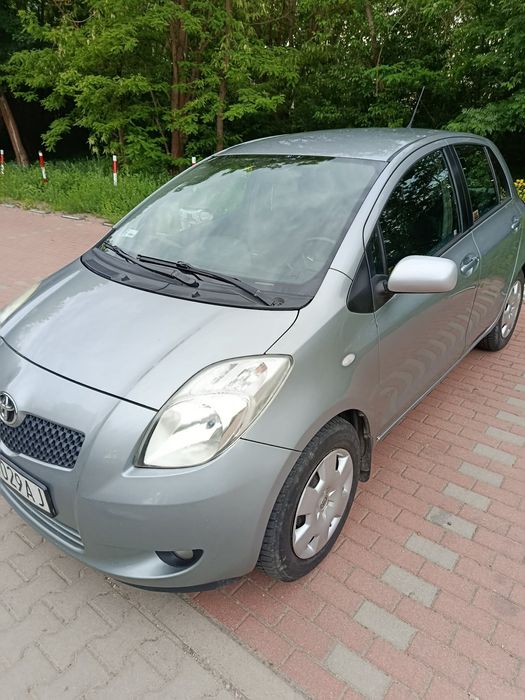 Toyota Yaris  2005r