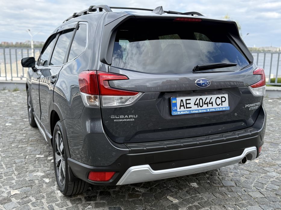 Продам Subaru Forester Touring