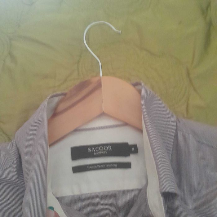 Urgente Despachar Preco 7 peças de   Homem de Marca em bom estado