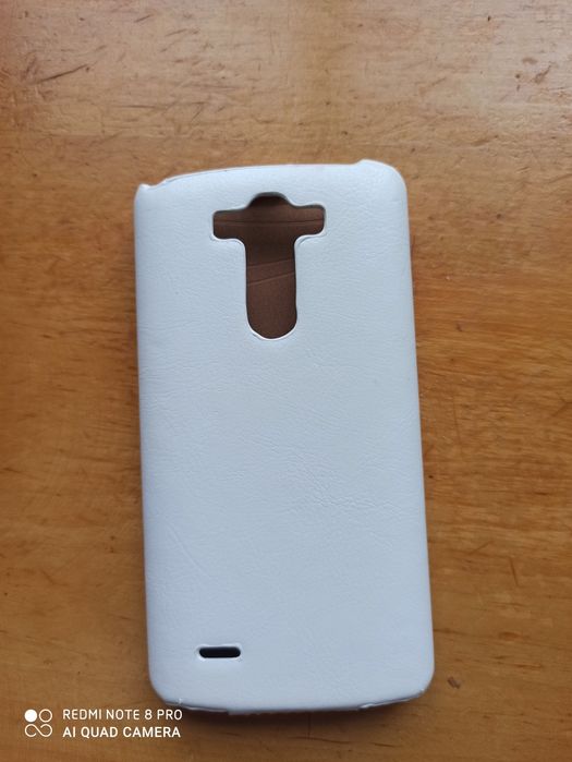 Чехол на телефон