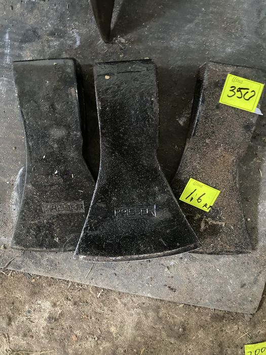 Продам колуни , кувалди , молотки і сокири.
