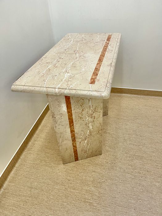 Mesa / Secretária em Granito Rosa