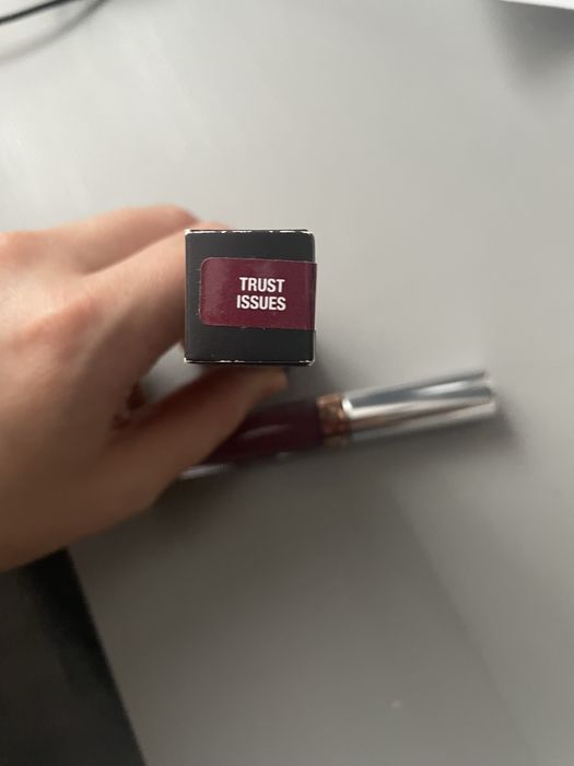Nowa pomadka w płynie anastasia beverly hills trust issues