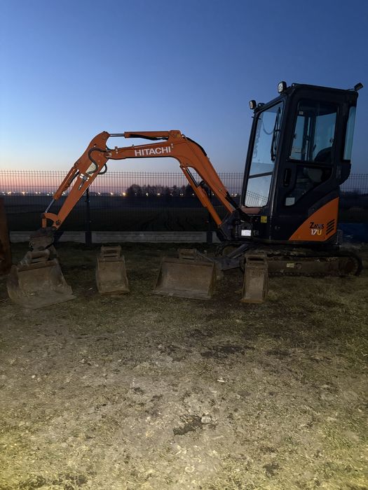 Usługi  Minikoparką  5 łyżek