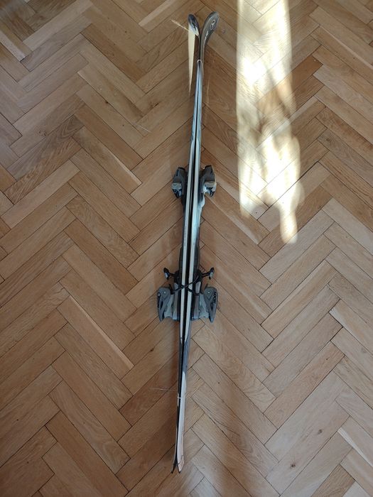 Tanie narty zjazdowe Dynastar 170 cm