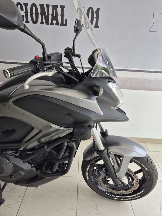 Honda NC 750X poucos KL.