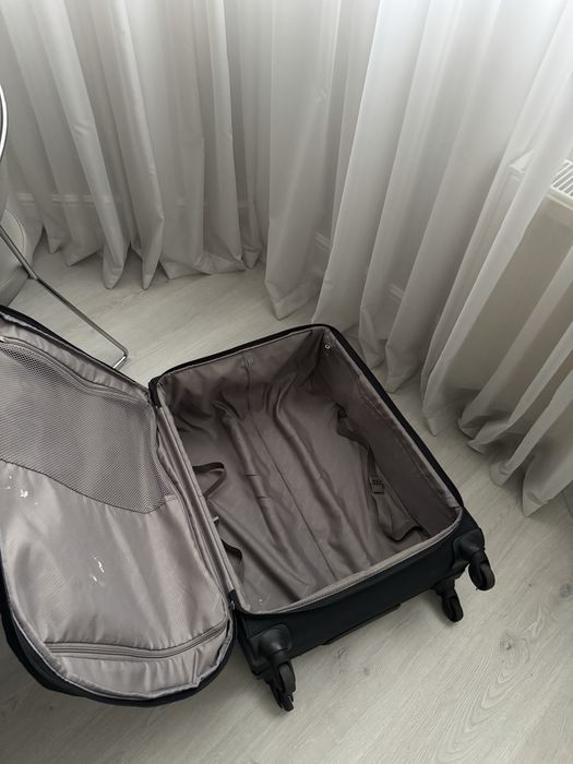 Samsonite чемодан, розмір М