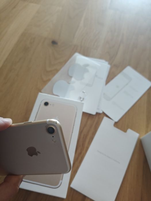 iPhone 7 32GB Gold złoty bateria 93% sprawny