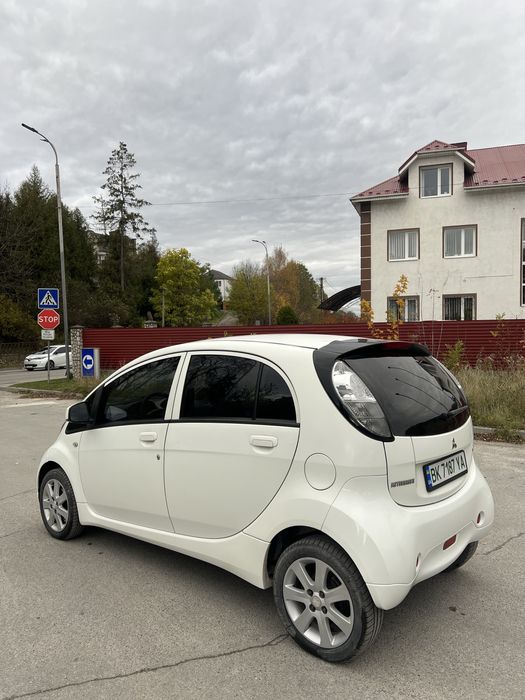 Mitsubishi i-MiEV 2011р Автомат Обмін Електрика