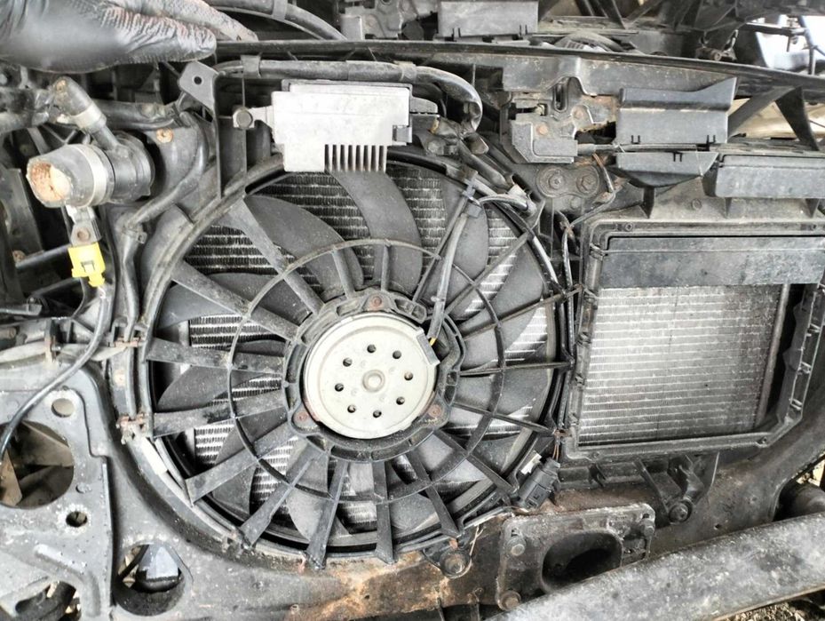 wentylator chłodnic klimatyzacji sterownik moduł Audi A4 B6