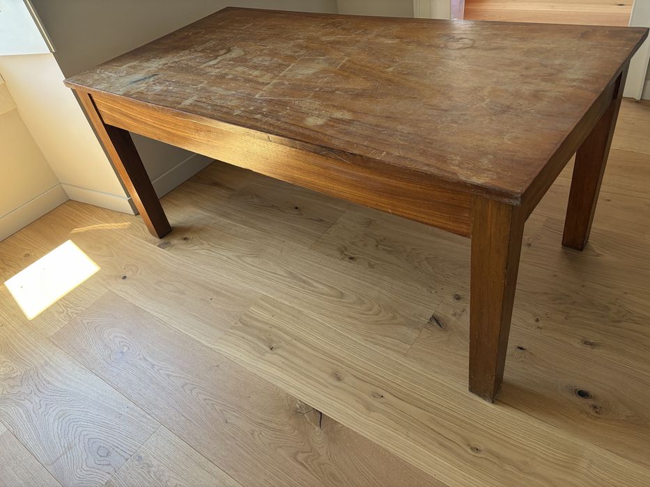 Wooden table 180x90 with two drawers