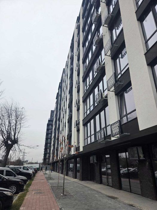 Квартира біля озера та річки. Центр поруч