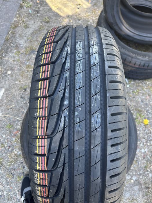 Opony letnie UNIROYAL RainExpert 5 215/65R16 98H