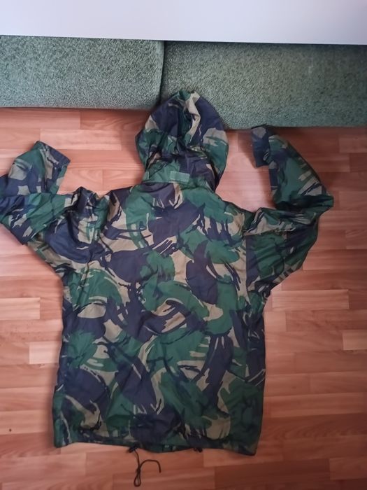 Оригінальна вітрозахистна куртка армії НАТО фірми Горець