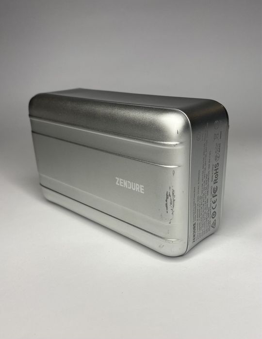 Повербанк Zendure SuperTank Pro 26800mAh