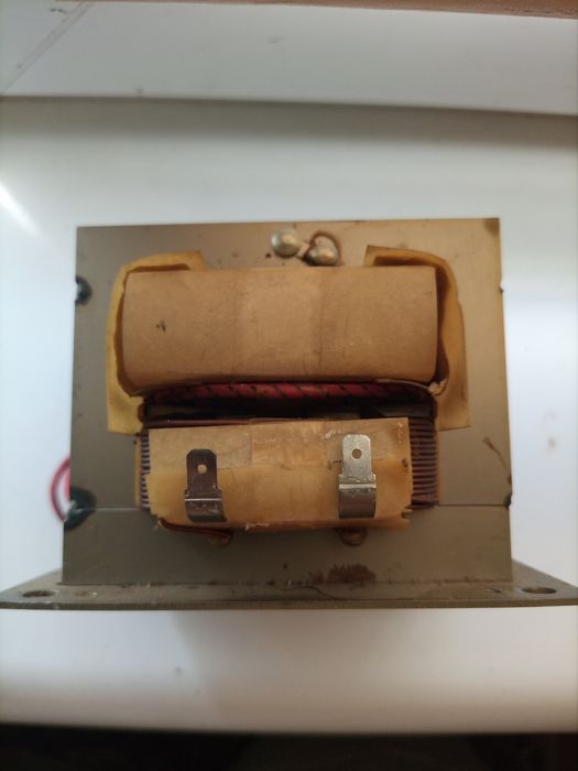 Трансформатор микроволновки