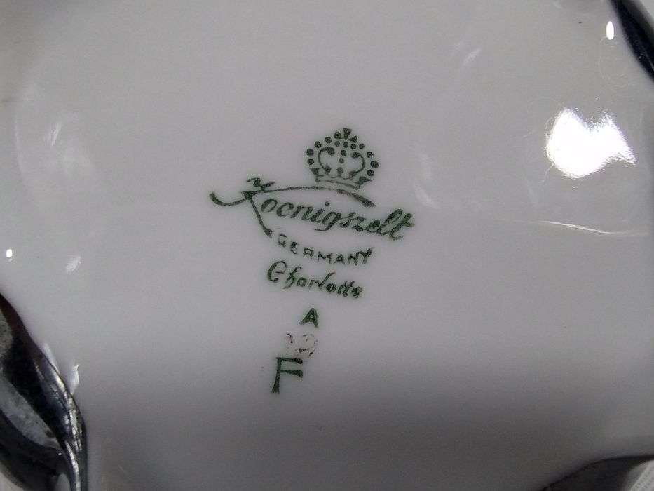 Dzbanek do kawy. Koenigszelt Charlotte.