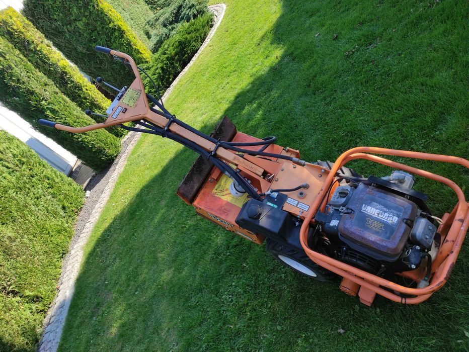 Glebogryzarka hydrauliczna BARRETO 1620B, 1320B - do ciężkiego terenu - wynajem !