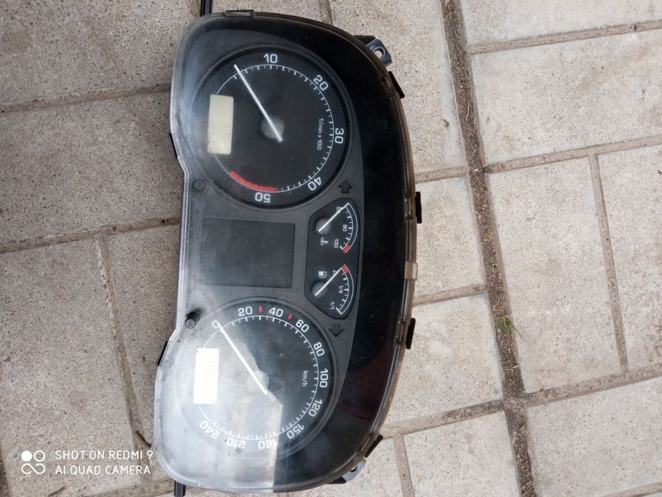 Залишки Шкода Октавія