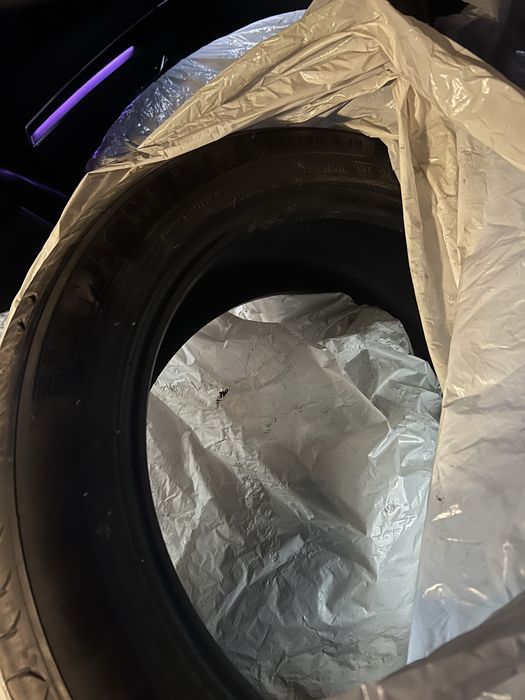 4x Opony Michelin 235/50 R19 E-Primacy XL