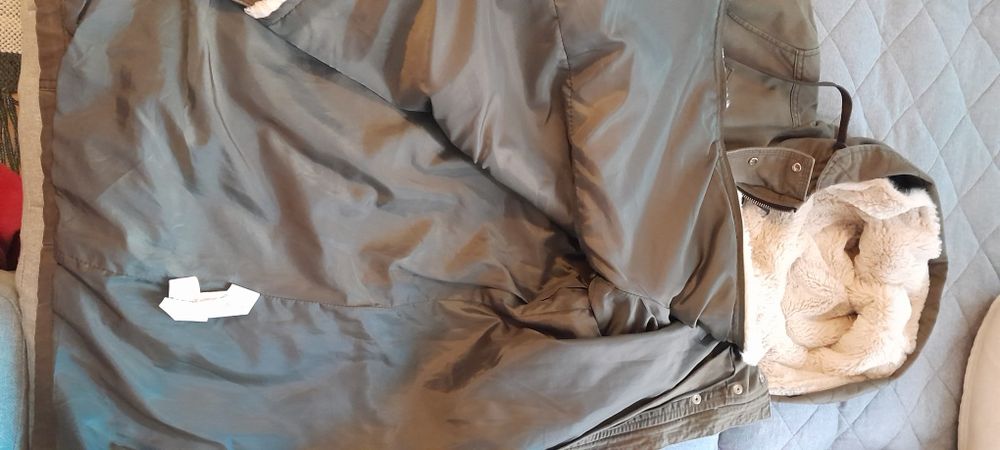 Casaco Parka Bershka, Tam. S (com forro amovível)