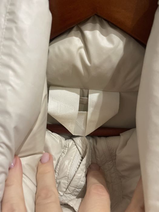 Пуховик    Arket