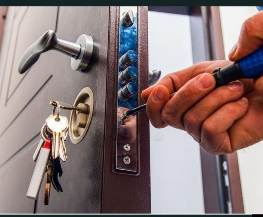 Врезка, замена замков