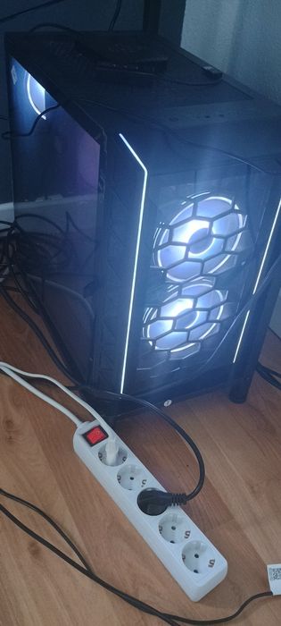 Torre Gamer  RTX 3060 Ti 8GB | i5 9600KF | 32GB RAM | SSD 1TB