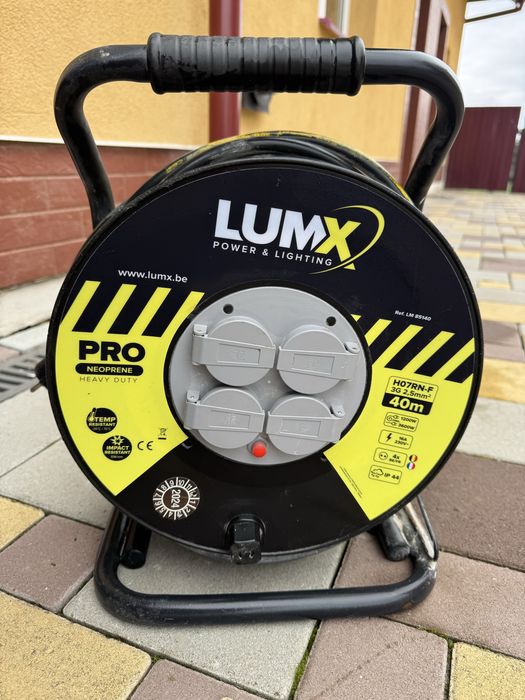 Подовжувач на котушці 40 м