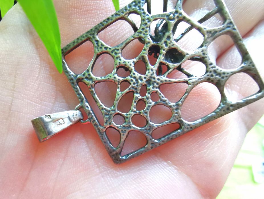 Duża srebrna zawieszka wisiorek vintage pająk próba 925