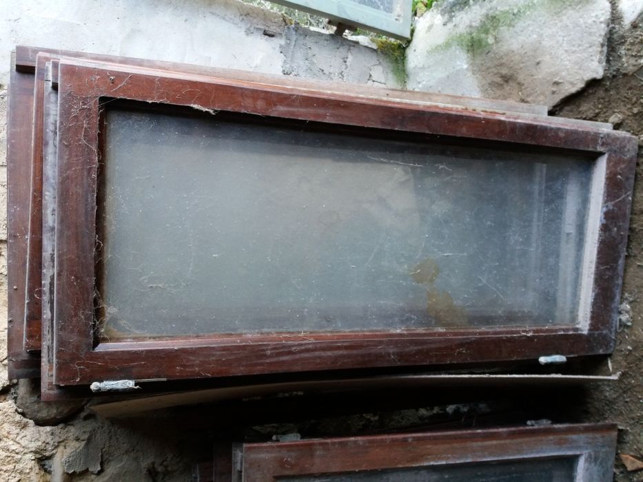 janelas madeira                     .