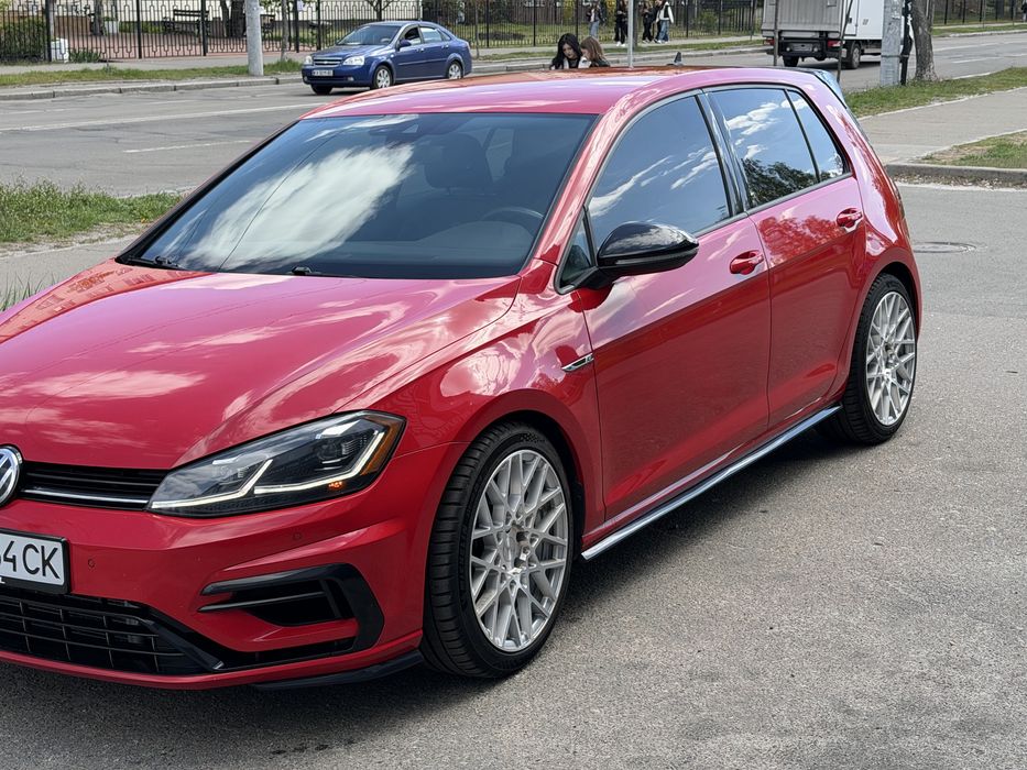 Volkswagen Golf R 7,5 2019р.