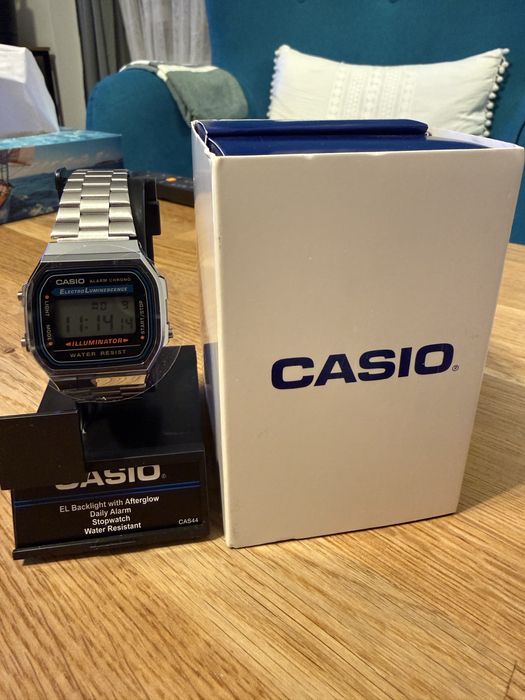 Zegarek elektroniczny CASIO 3298
