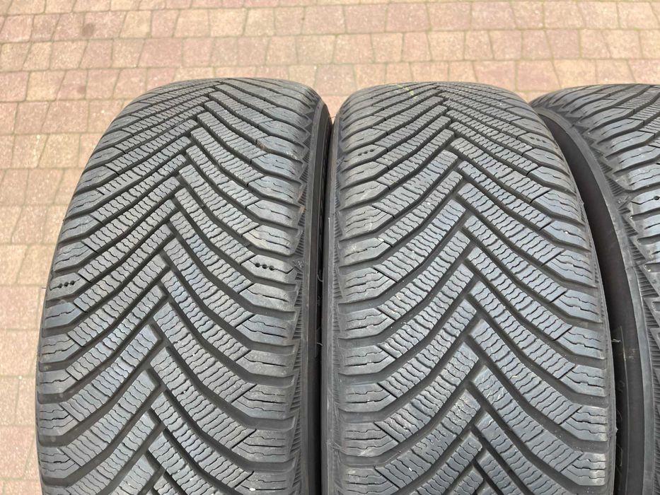 3908. Koła zimowe BMW G20 G42 5x112 ET22 205/60/16 Michelin 2024r 8mm