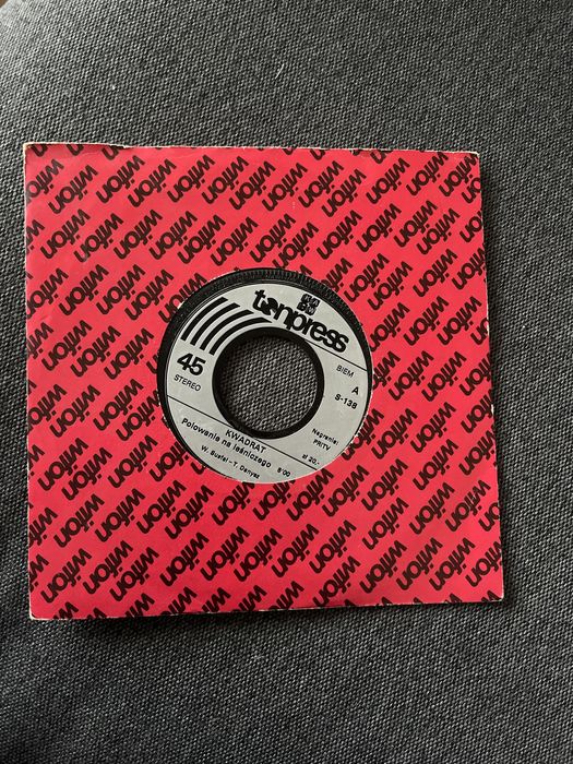 Singiel winylowy, Kwadrat