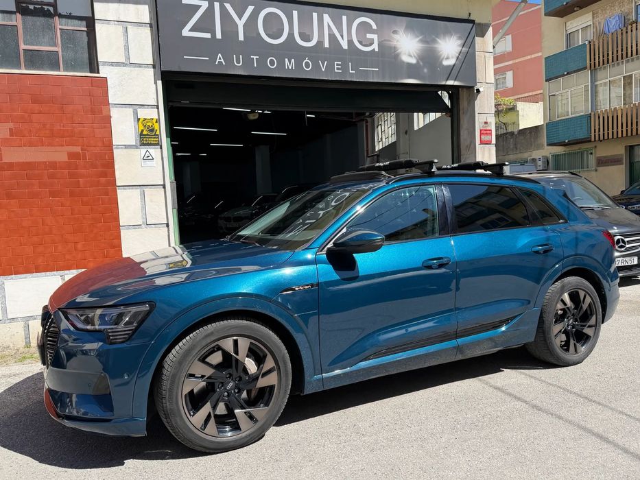Audi e-tron 50 quattro