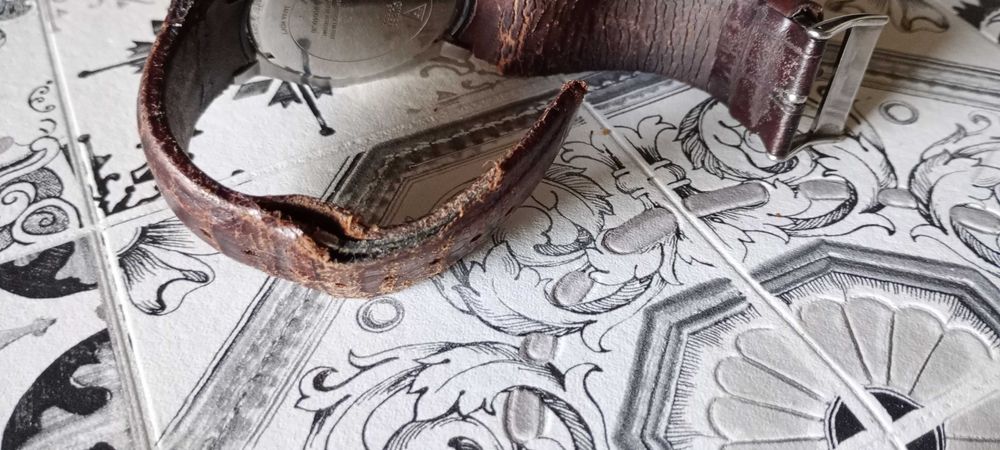 Zegarek Guess W0040G10