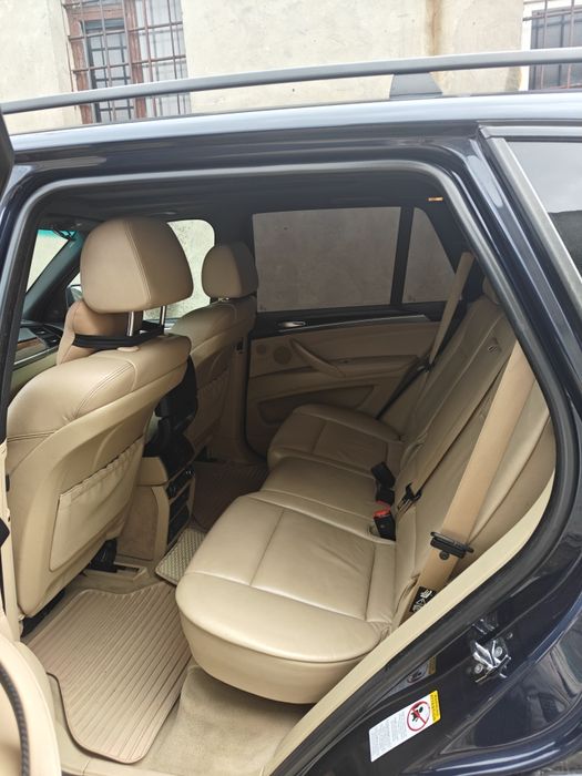 Продам BMW x5 e70