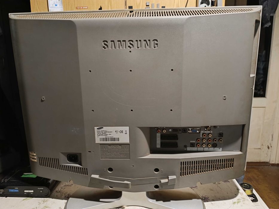 Телевизор Samsung LE26R51B