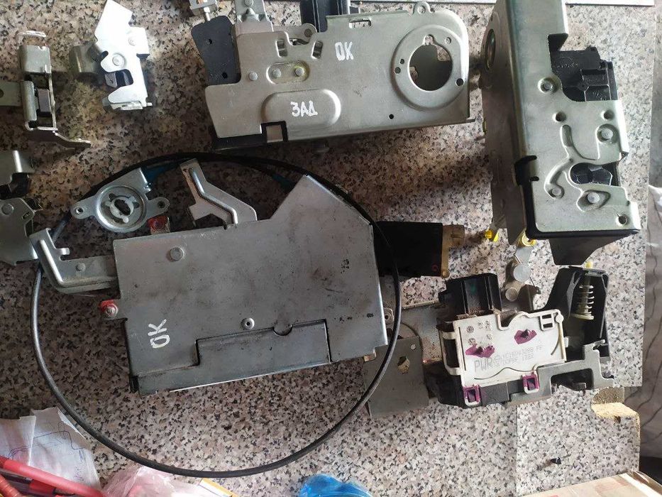 Замки. Форд транзит.