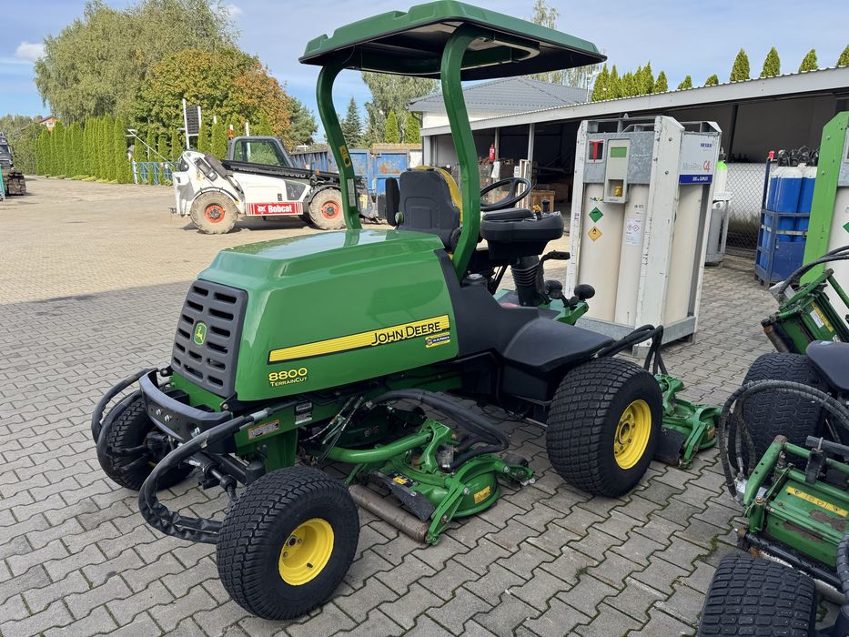 Kosiarka John Deere 8800 | profesionalna