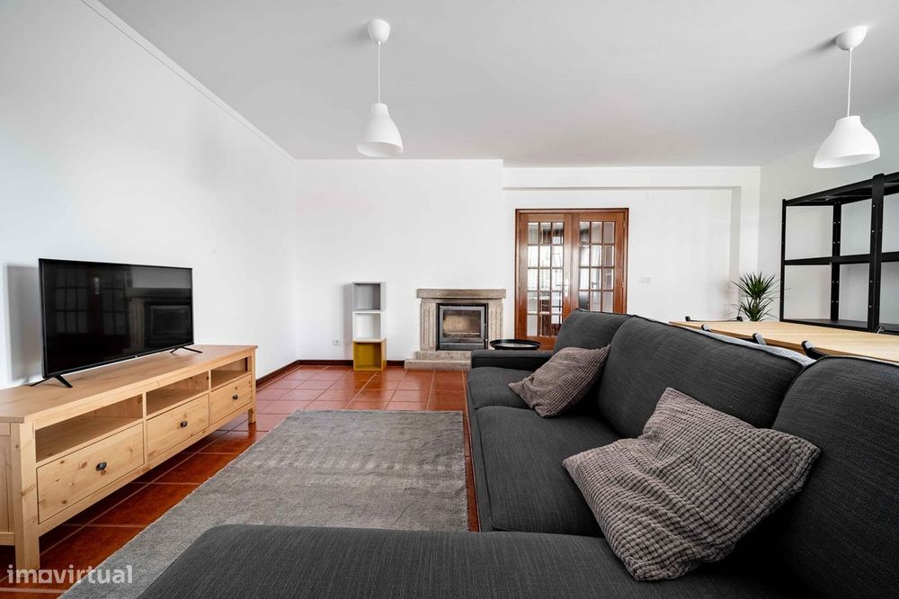 Quarto privado em moradia, a 5 minutos da Universidade do Minho