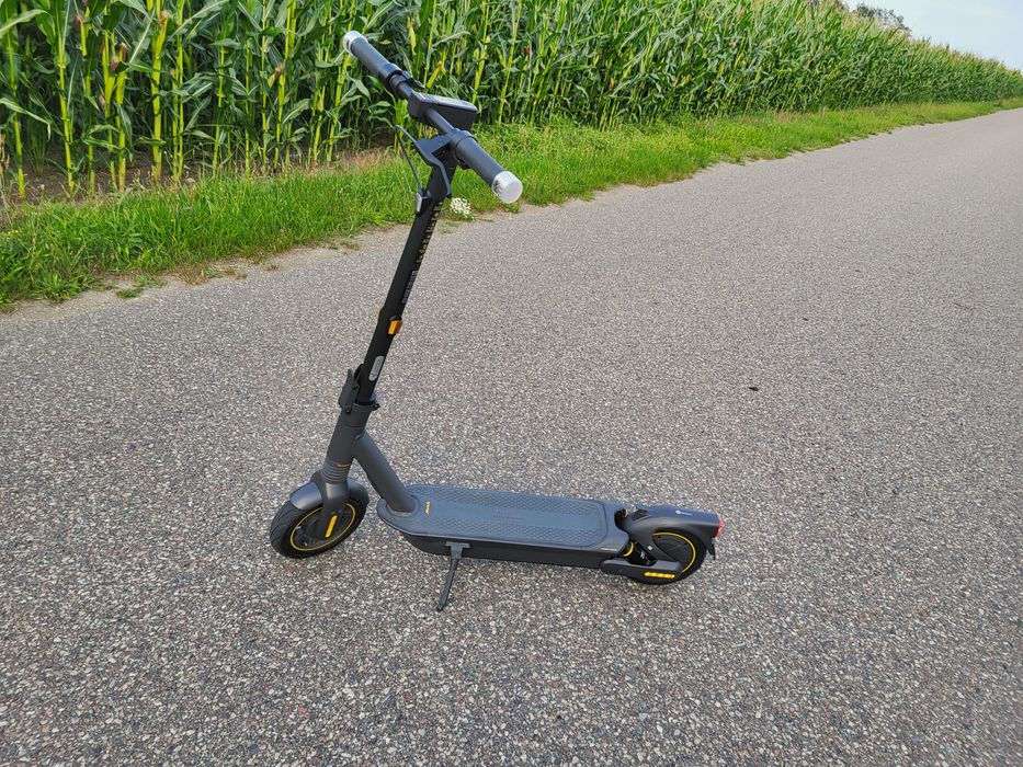 Segway Ninebot MAX G2 E, 35km/h 70KM, 15.3Ah 36V  jak nowa!