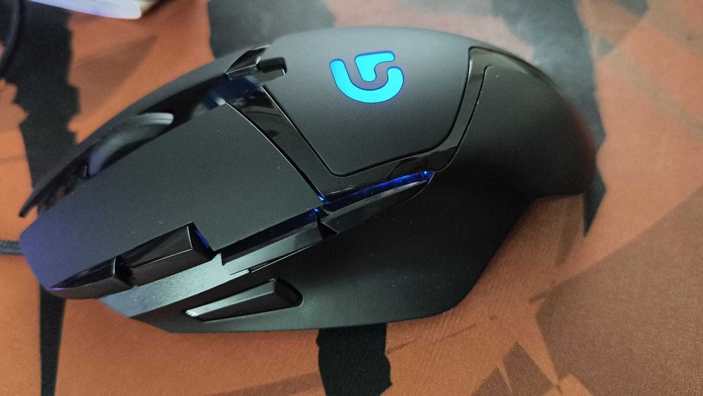 Rato gaming Logitech G402