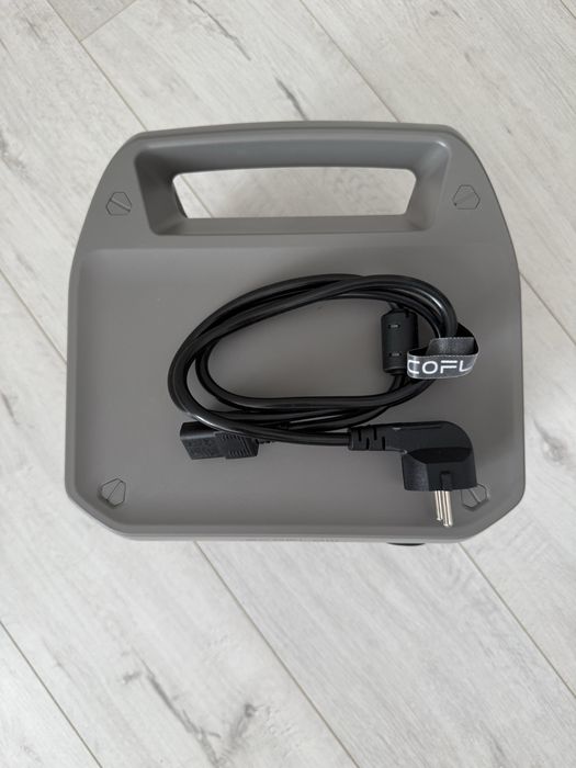 Зарядна станція ecoflow river 2 pro