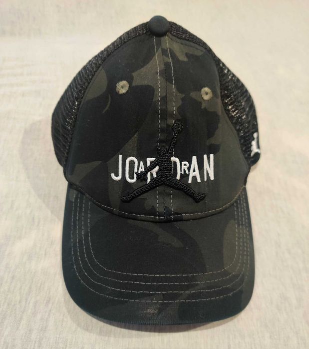 Jordan czapka z daszkiem moro Jumpman air tirówka